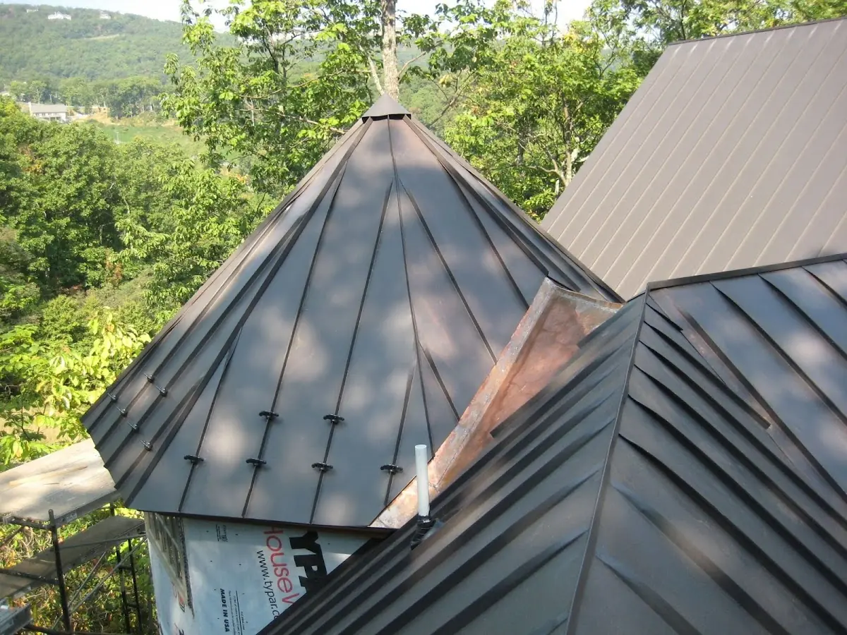Professional Roof Tarp Installation by Craftsman Roofing in Orange Heights
